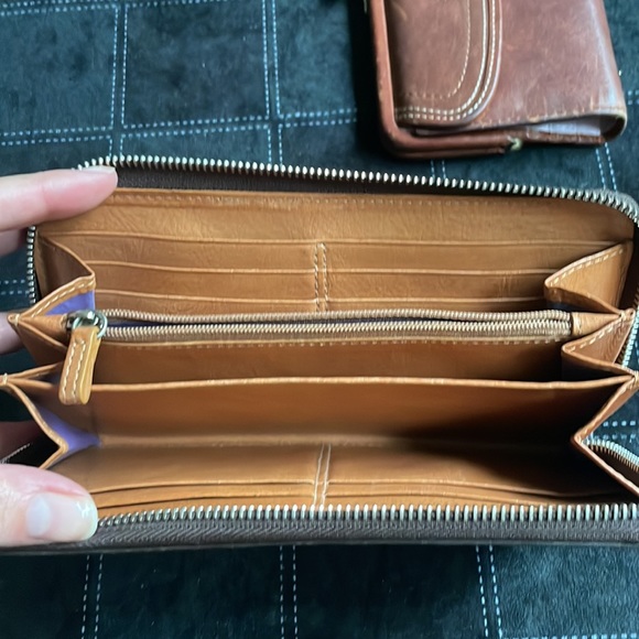 Authentic Coach Chelsea Pebbled Accordion Zip Wallet Chocolate Brown Style 40032 - Picture 5 of 6